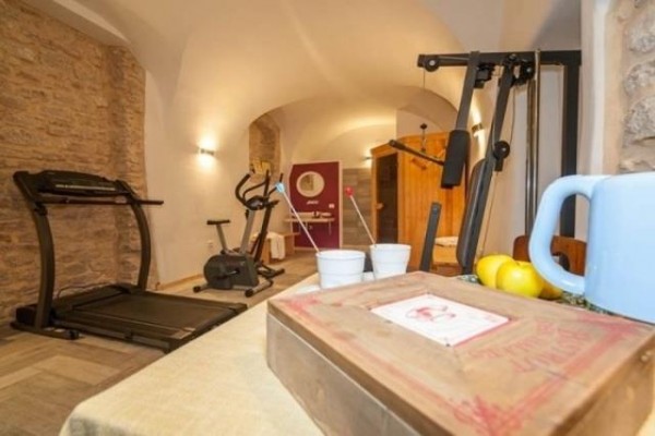 DUE SPADE_FOLGARIA_SS_12.JPG